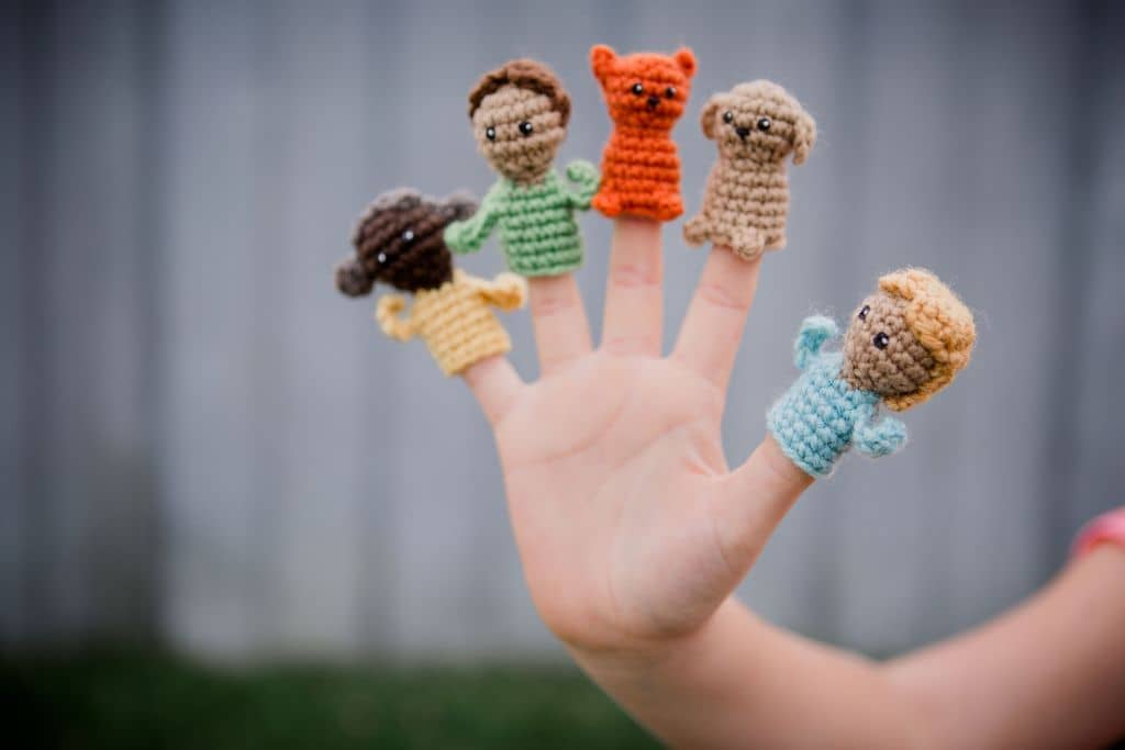 Sesame Street Communities Features Insightful Video on Responses of Children Facing CDV & Other Traumatic Events, Shows How a Caring Adult Can Help Undo the Damage